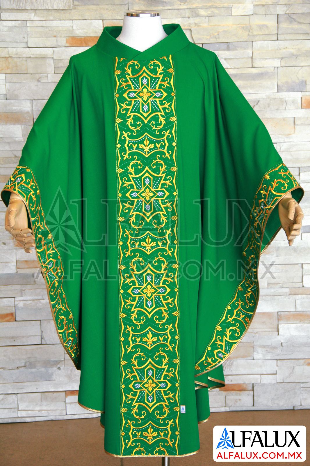 27 FIDELIS Alfalux Casulla Central Verde Laterales 23 (1)